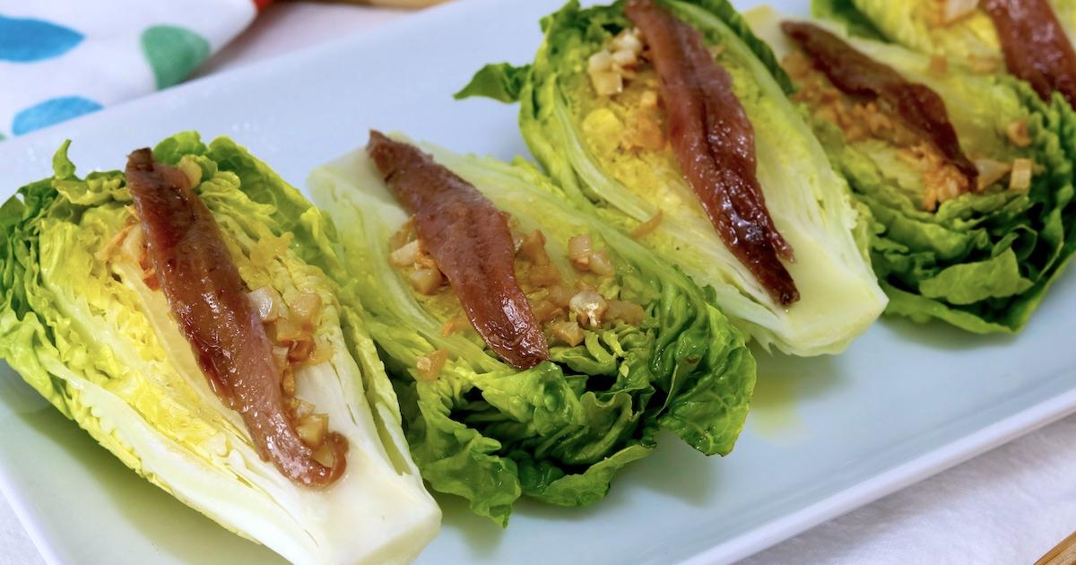 Cogollos de lechuga con anchoas Recetas Fáciles Reunidas