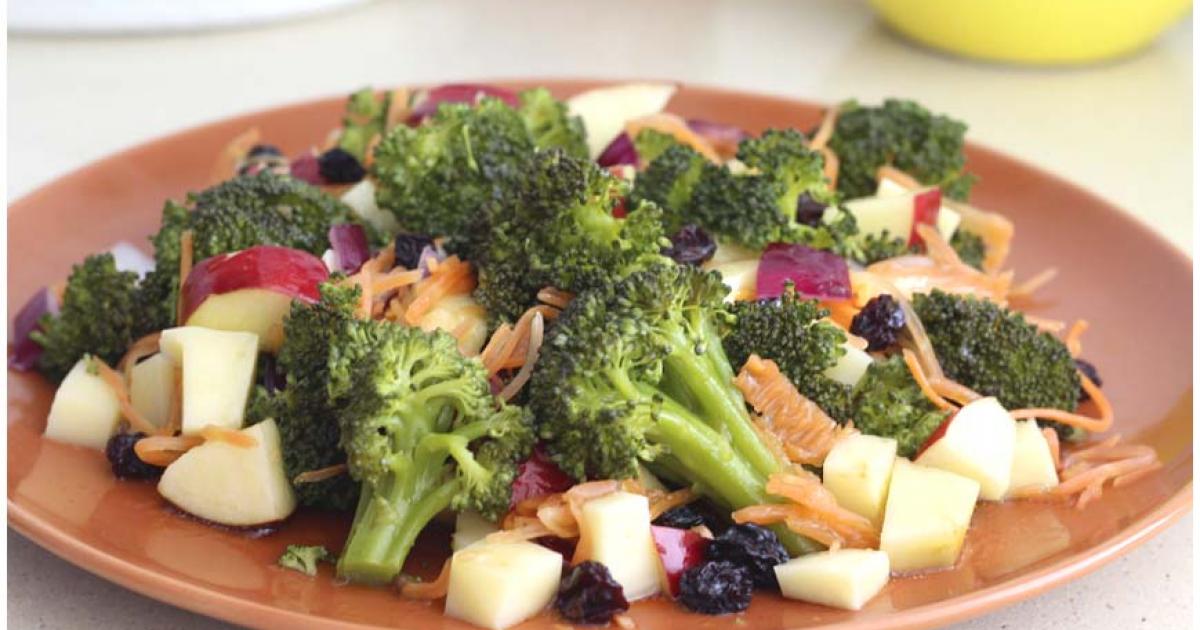 Ensalada De Br Coli Y Manzana Con Vinagreta Recetas F Ciles Reunidas