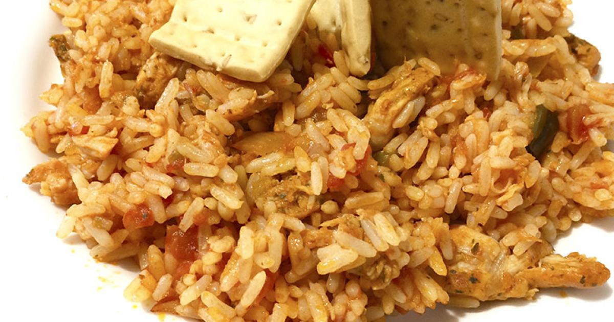 Cómo hacer un arroz con pollo y verduras