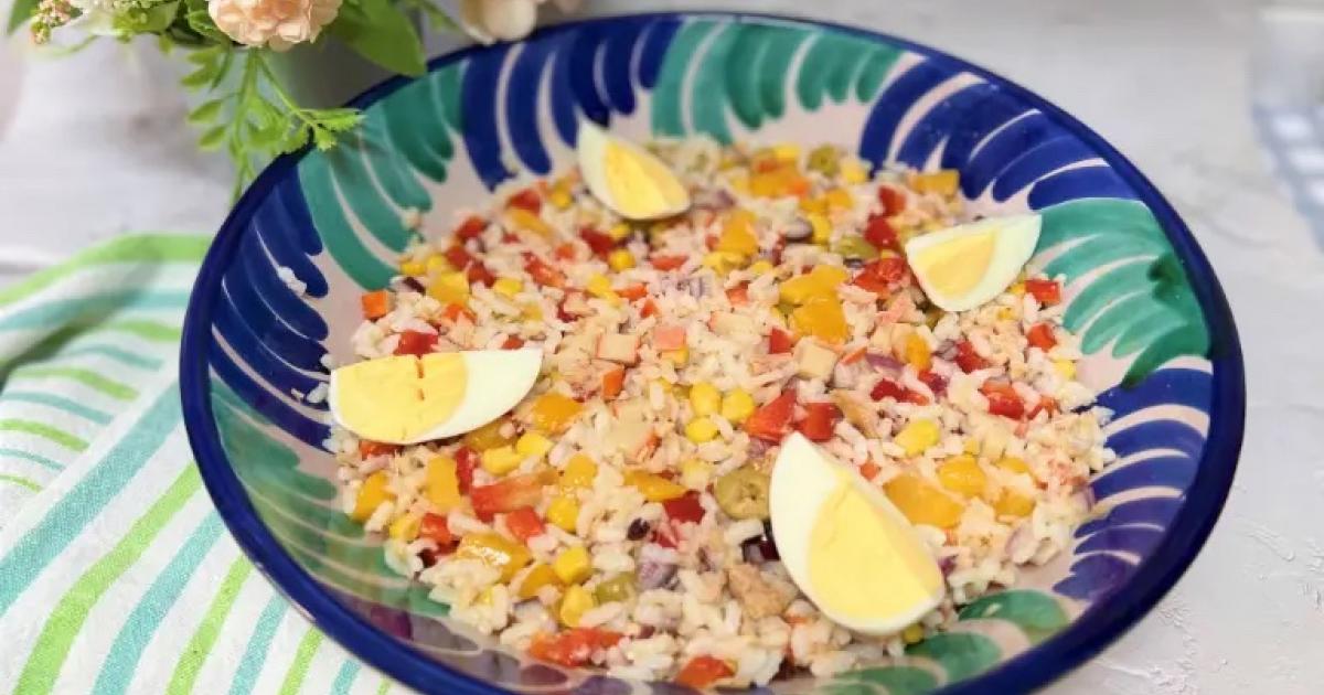 Ensalada de arroz sencilla Recetas Fáciles Reunidas